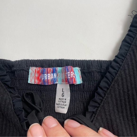 URBAN OUTFITTERS cropped puff sleeve top - Picture 3 of 6